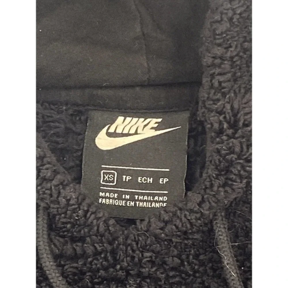 Nike Black Nubby Fleece Hoodie Women’s‎ XS